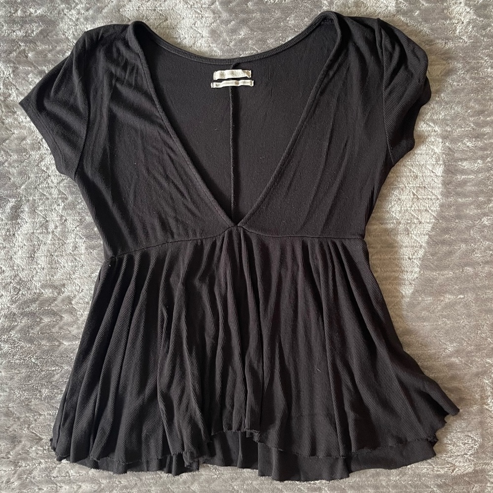 UO NWOT babydoll blouse